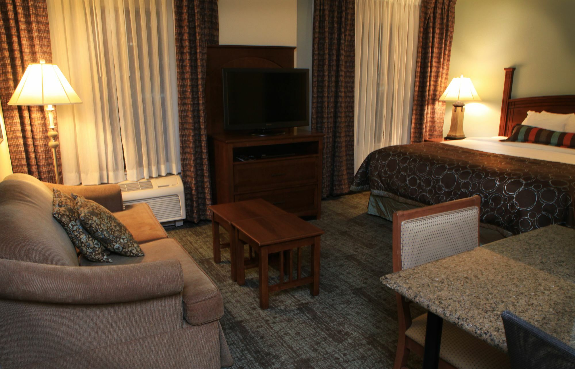 Staybridge Suites Columbia-Highway 63 & I-70 By Ihg Екстер'єр фото